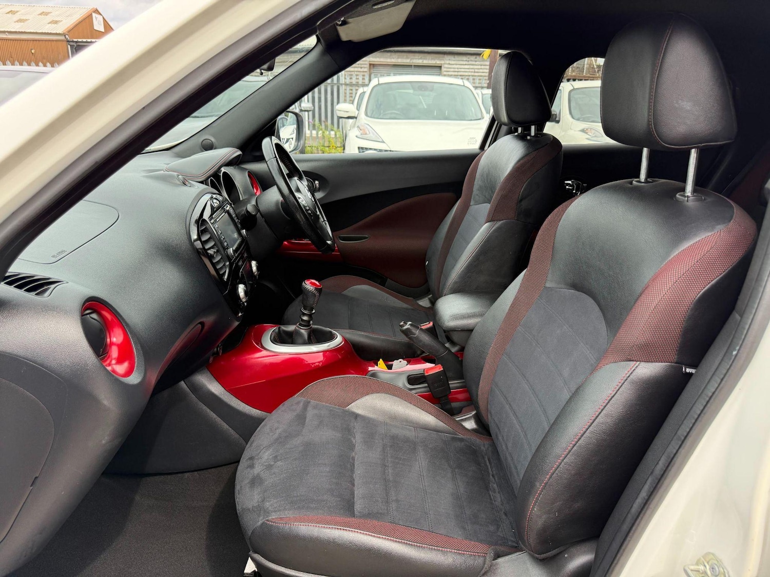 Used Nissan Juke 2017 for sale - 76780672: Photo 17