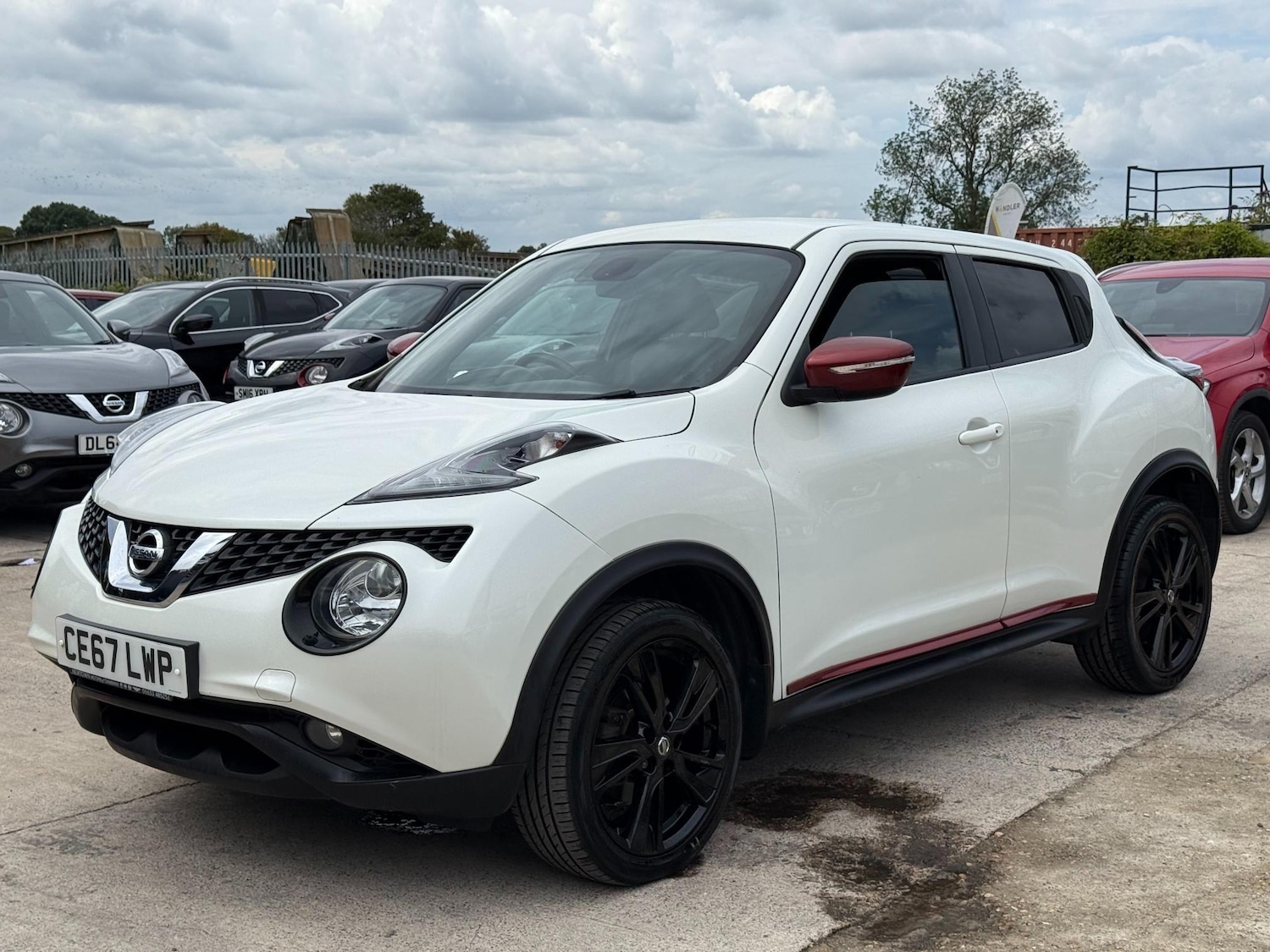 Used Nissan Juke 2017 for sale - 76780672: Photo 26