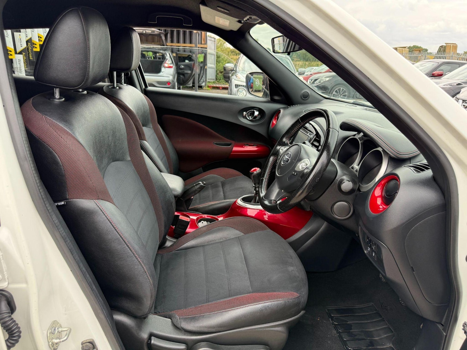 Used Nissan Juke 2017 for sale - 76780672: Photo 38