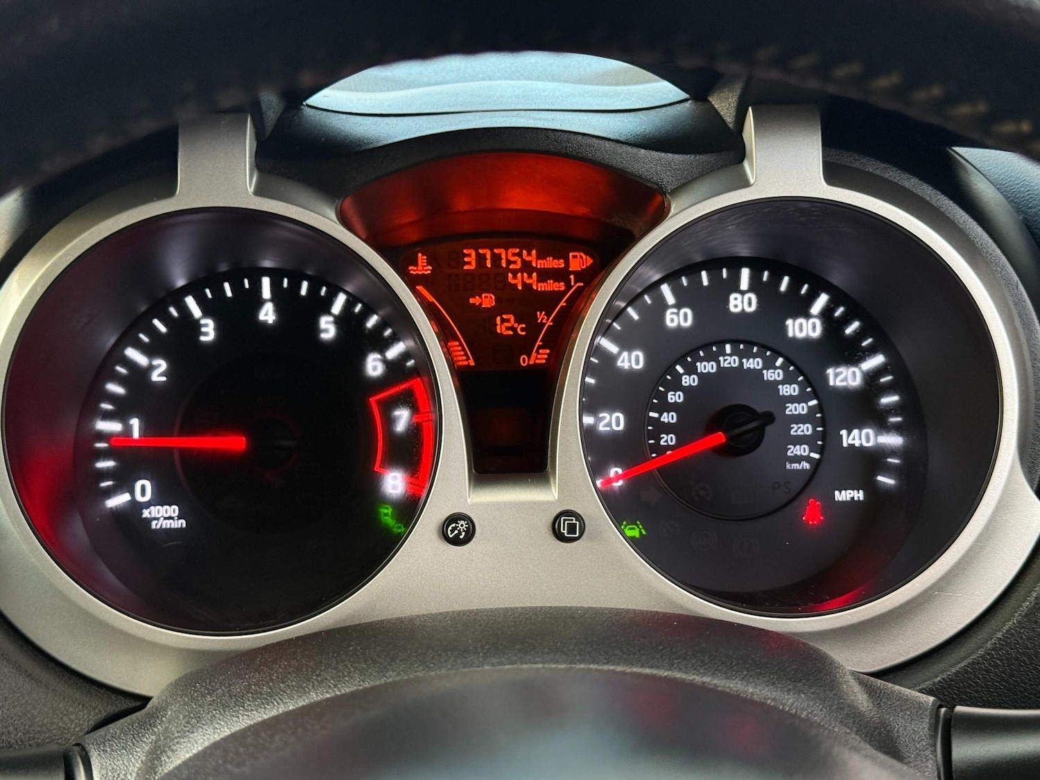 Used Nissan Juke 2014 for sale - 77101727: Photo 53