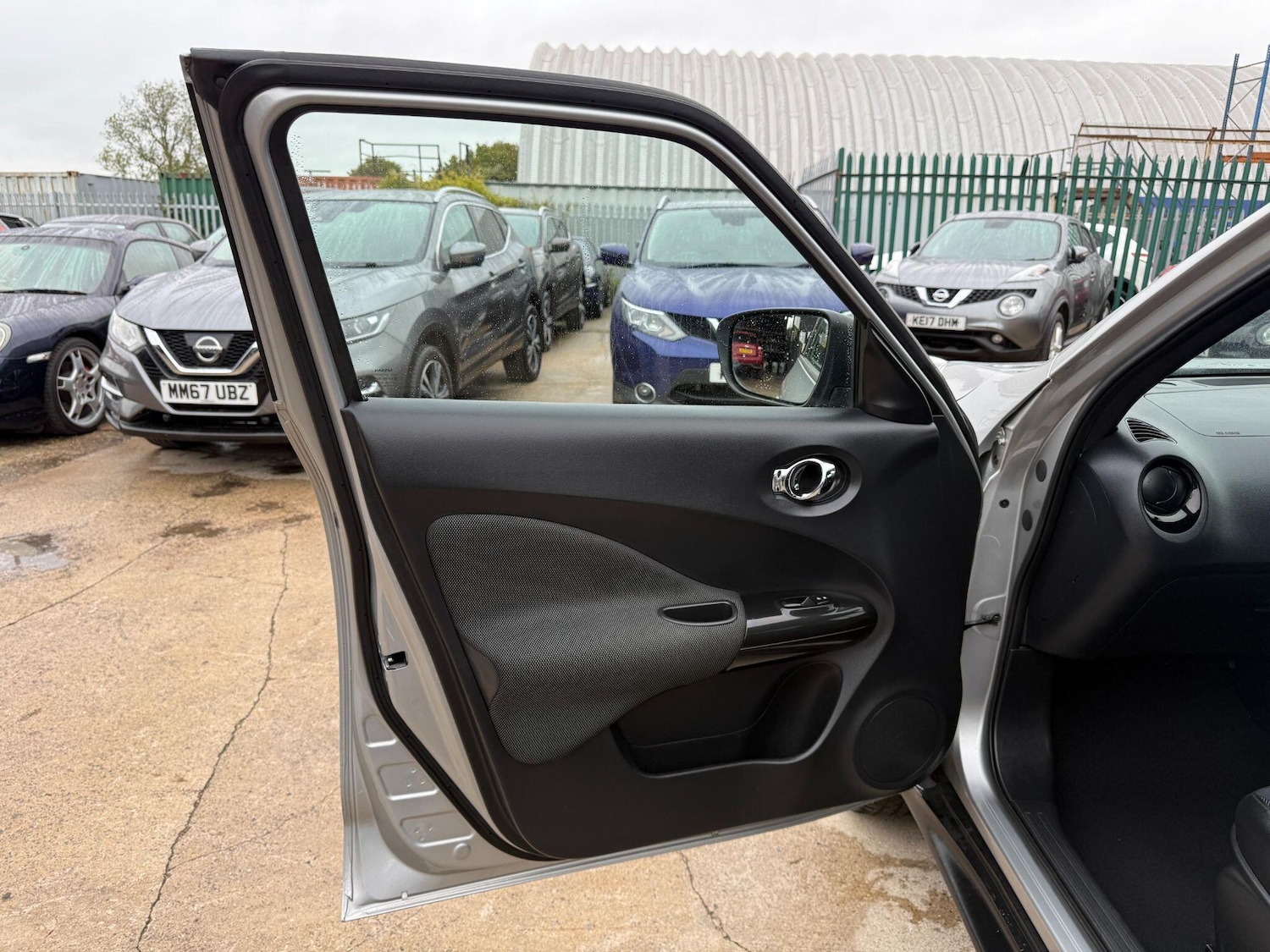 Used Nissan Juke 2017 for sale - 77102037: Photo 17