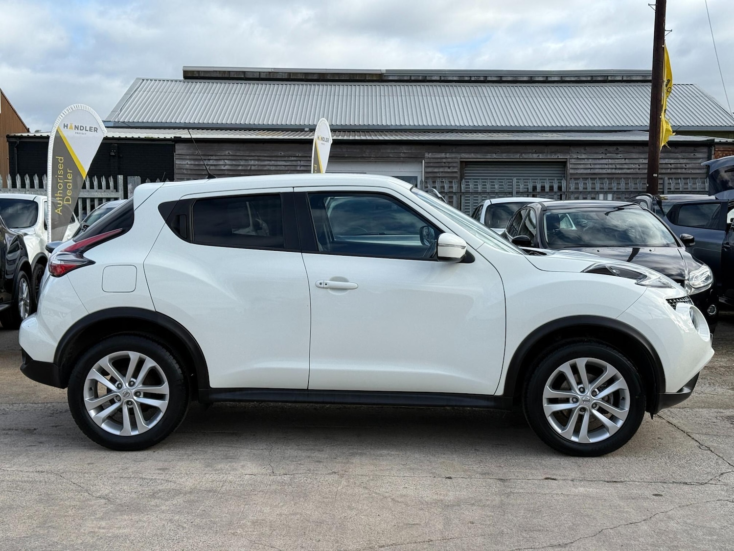 Used Nissan Juke 2017 for sale - 76514519: Photo 20