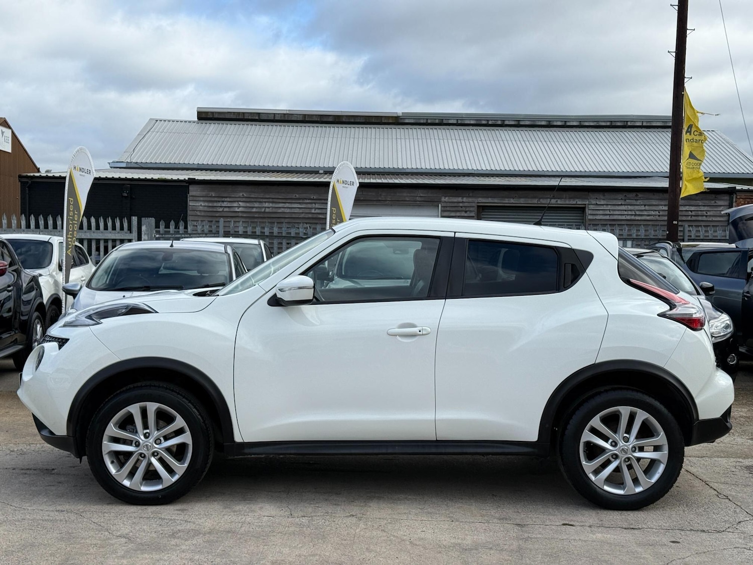 Used Nissan Juke 2017 for sale - 76514519: Photo 28