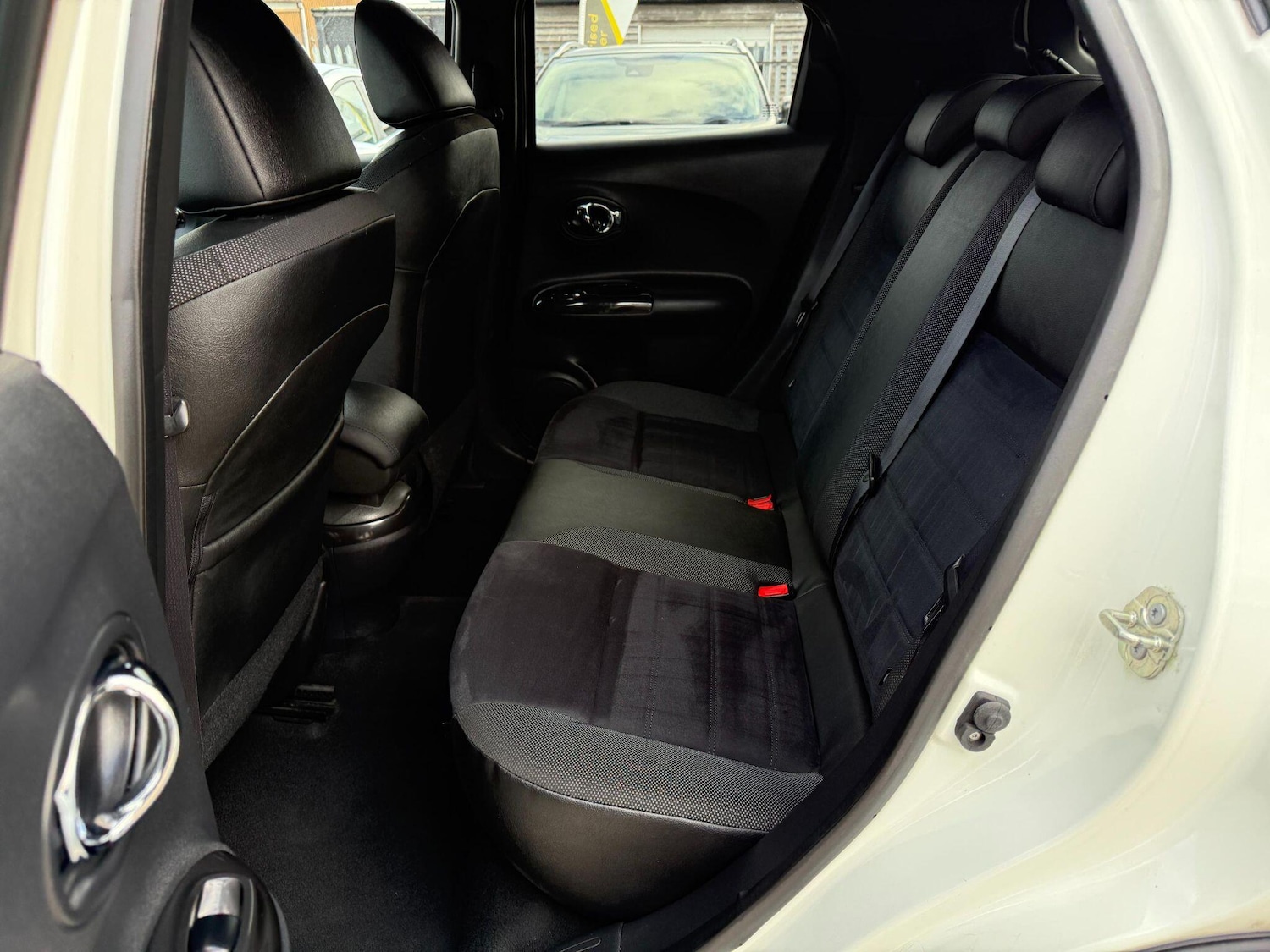 Used Nissan Juke 2017 for sale - 76514519: Photo 35