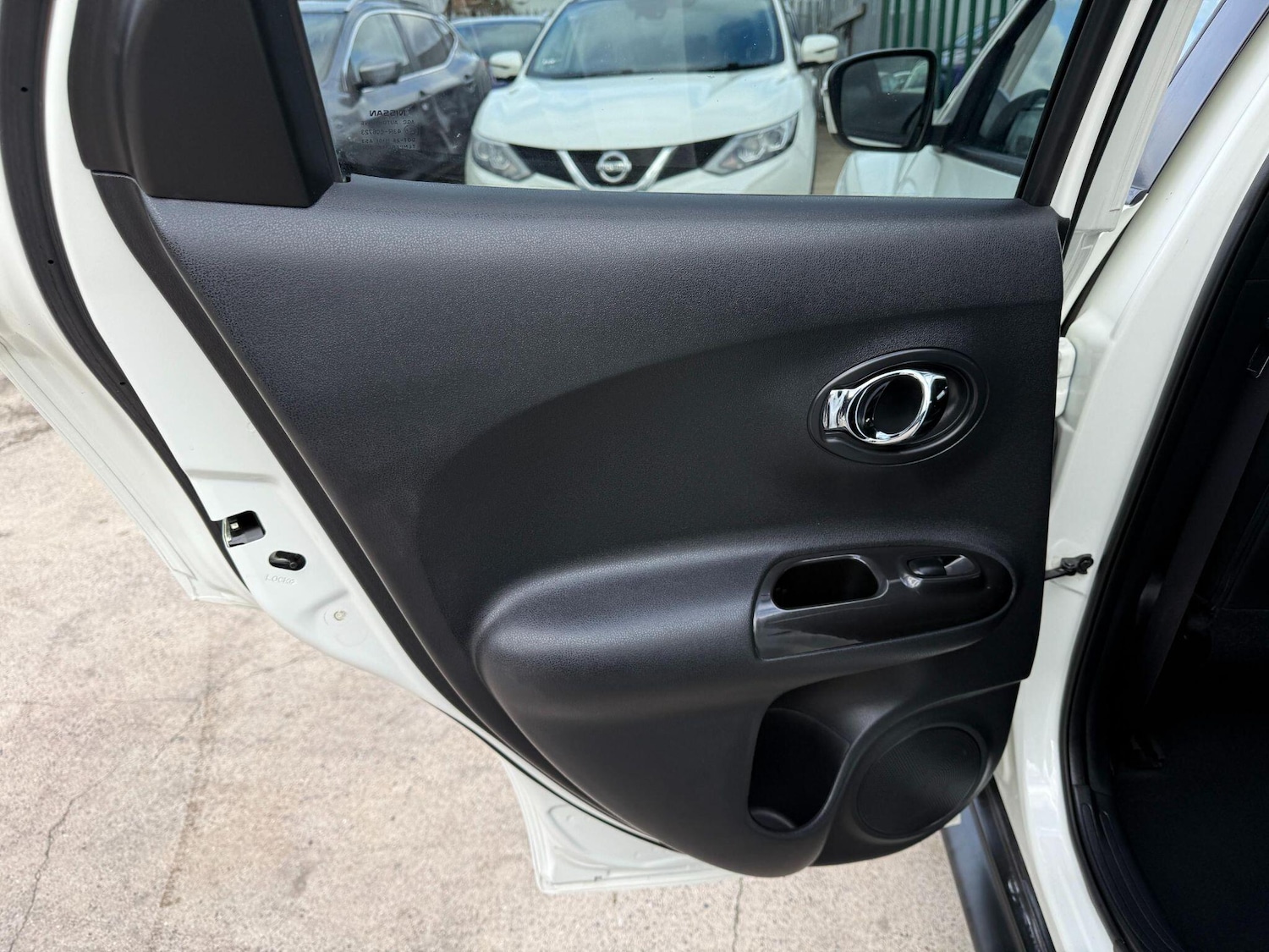 Used Nissan Juke 2017 for sale - 76514519: Photo 36