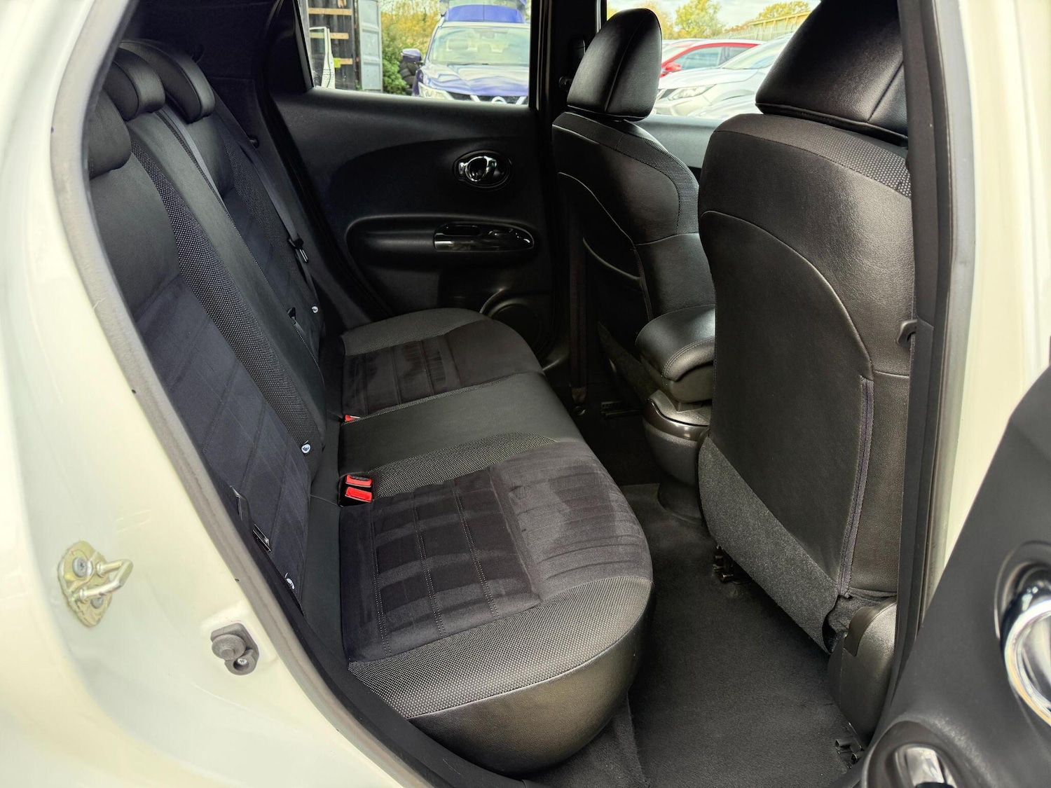 Used Nissan Juke 2017 for sale - 76514519: Photo 40