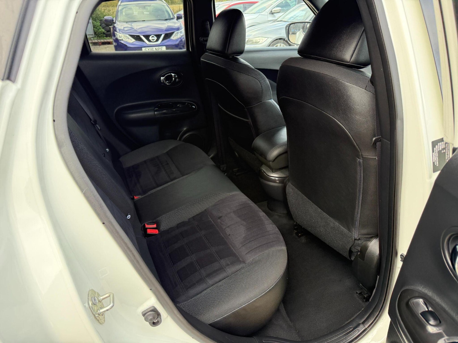 Used Nissan Juke 2017 for sale - 76514519: Photo 41