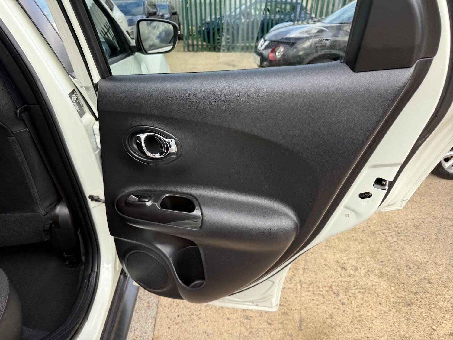 Used Nissan Juke 2017 for sale - 76514519: Photo 42