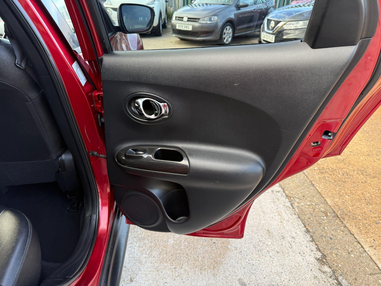 Used Nissan Juke 2014 for sale - 76514504: Photo 40