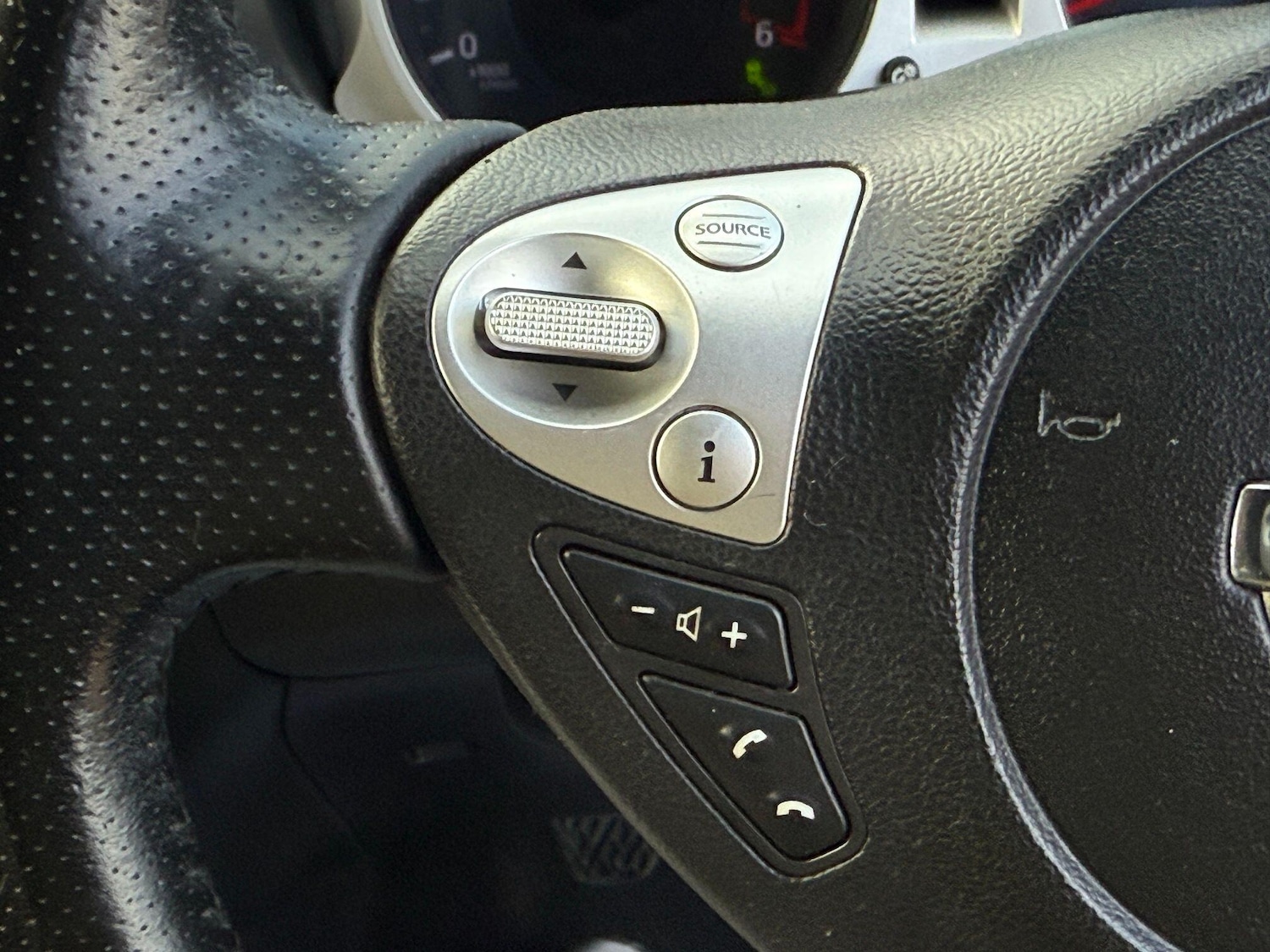 Used Nissan Juke 2014 for sale - 76514504: Photo 46