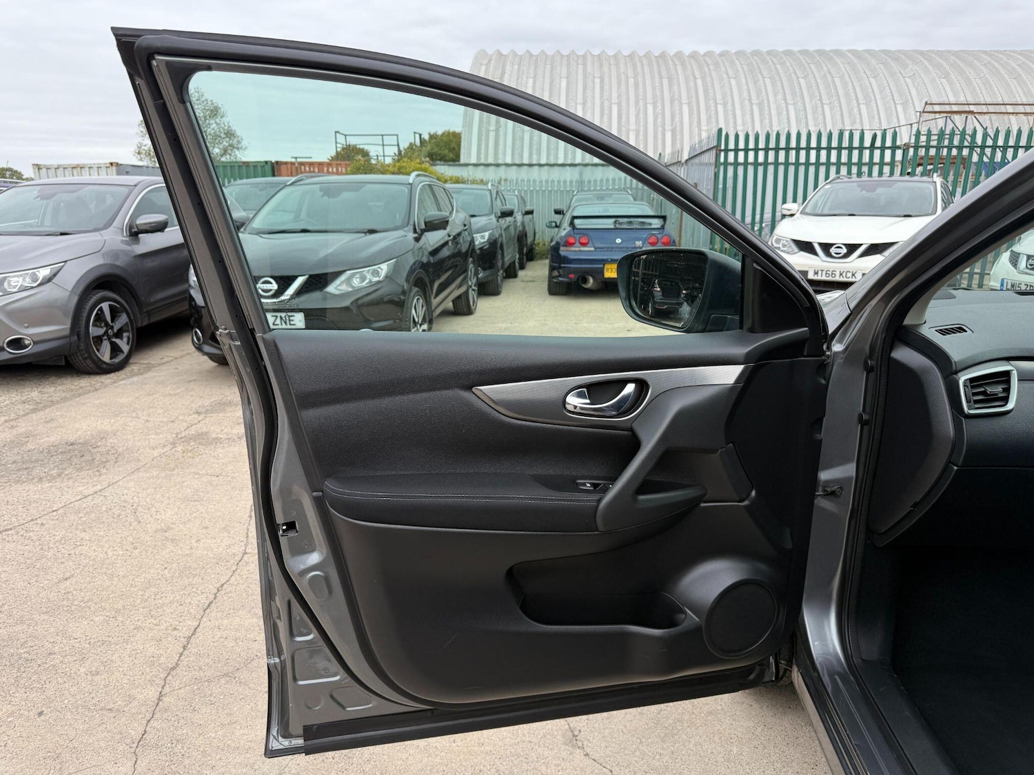 Used Nissan Qashqai 2018 for sale - 77101626: Photo 34