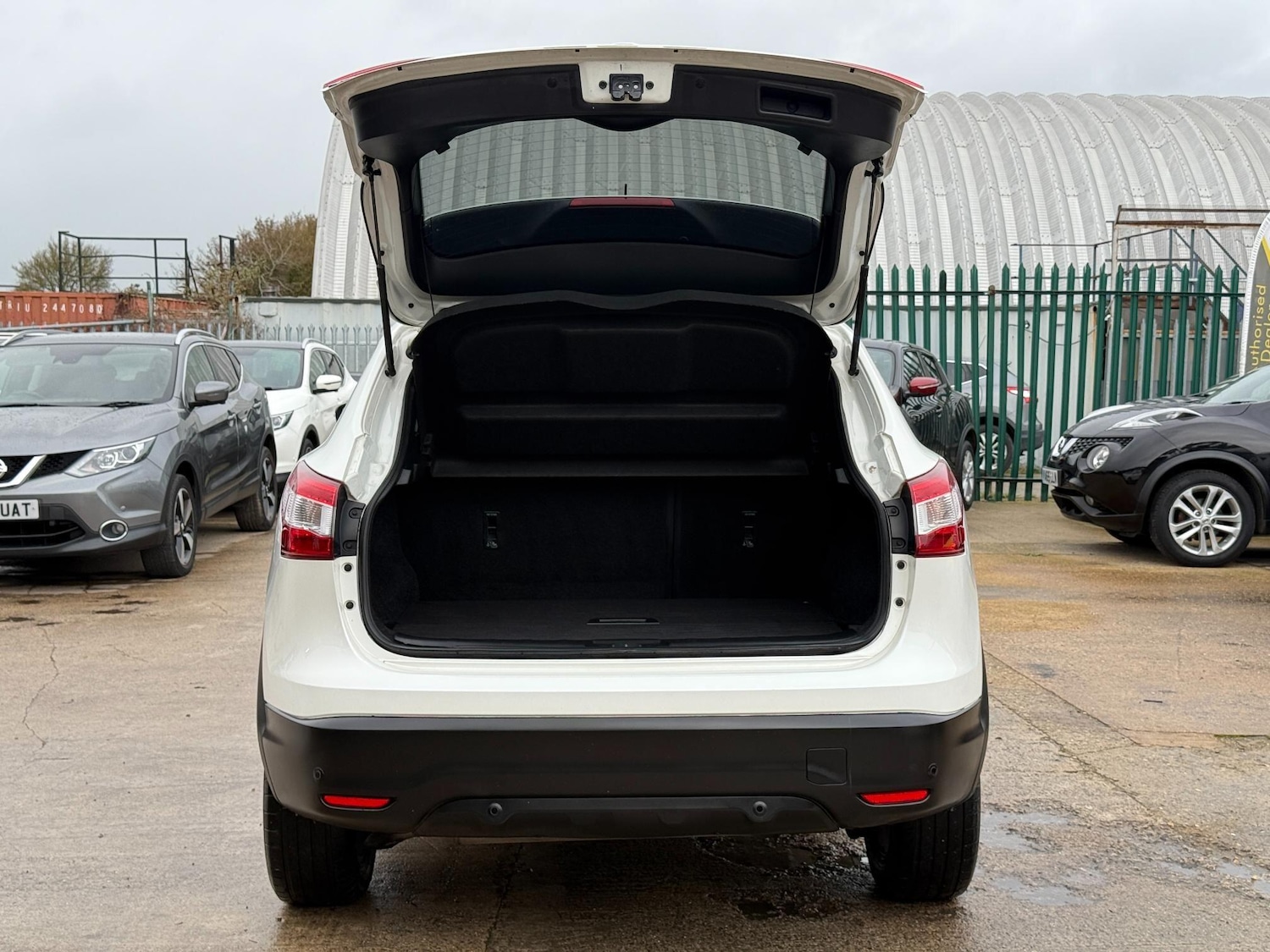 Used Nissan Qashqai 2016 for sale - 76935761: Photo 48