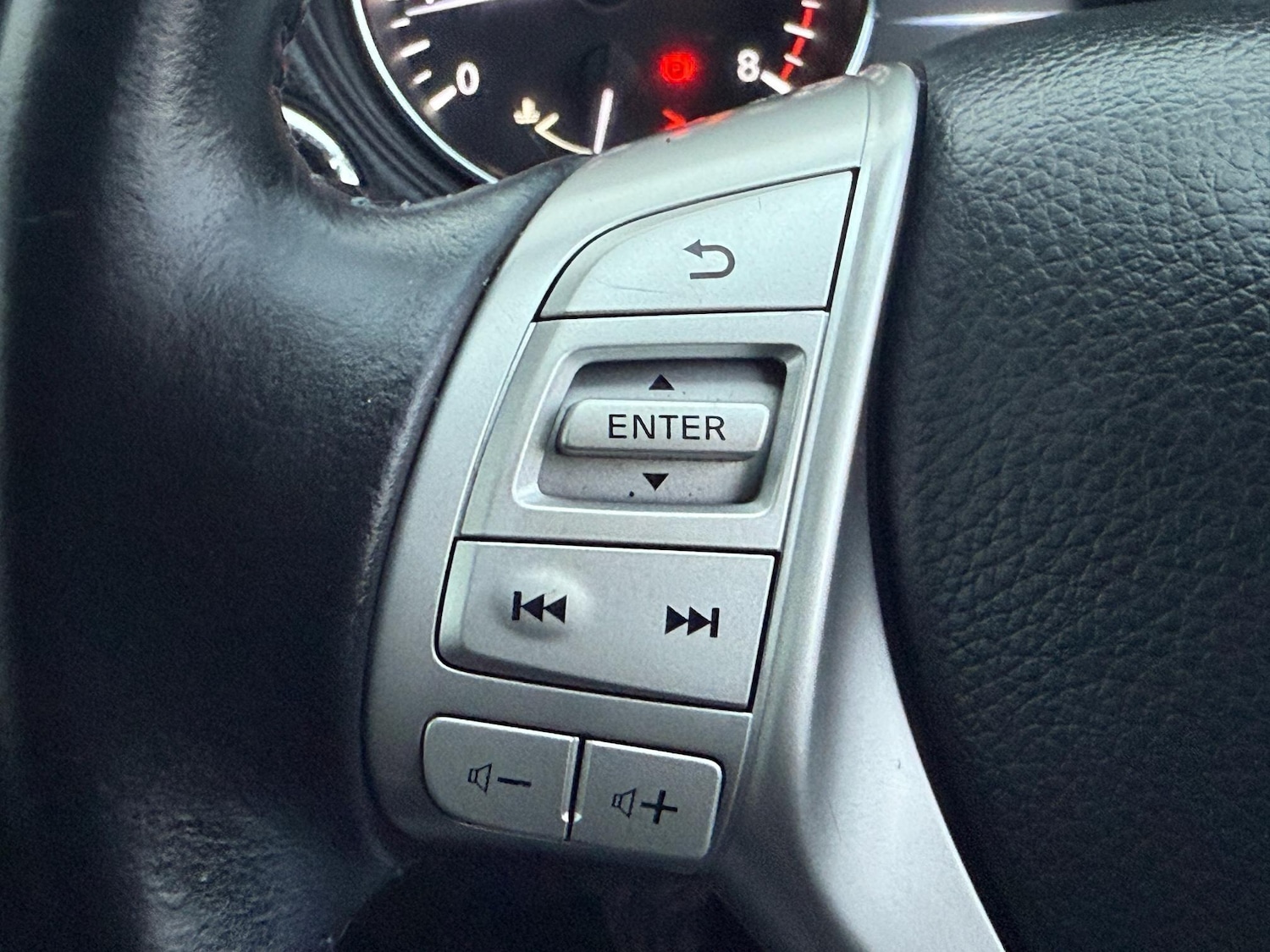 Used Nissan Qashqai 2016 for sale - 77101934: Photo 16