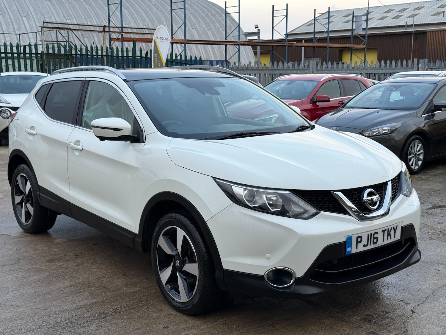 Used Nissan Qashqai 2016 for sale - 77101934: Photo 20