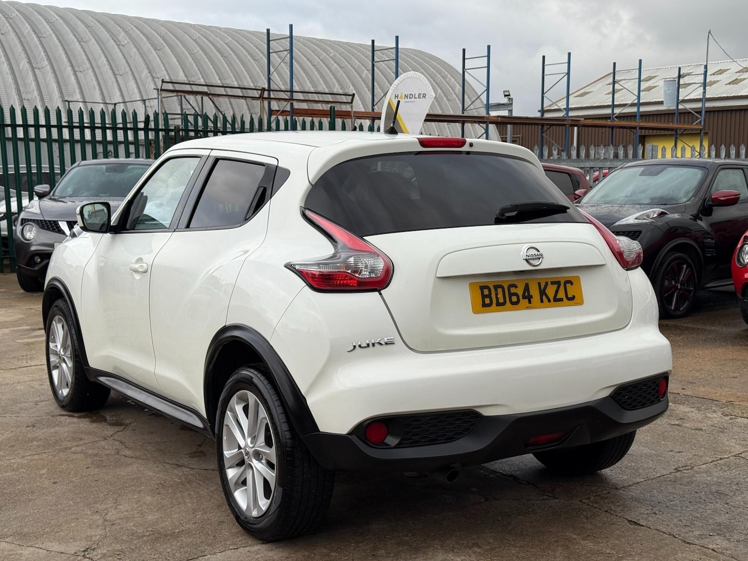 Used Nissan Juke 2014 for sale - 76688510: Photo 32