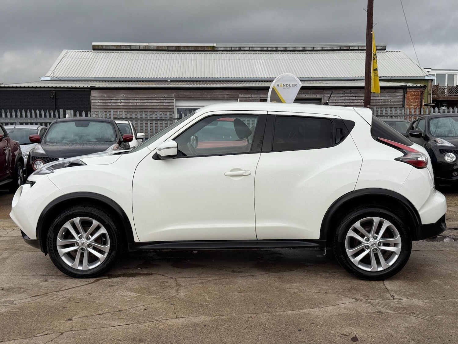 Used Nissan Juke 2014 for sale - 76688510: Photo 39