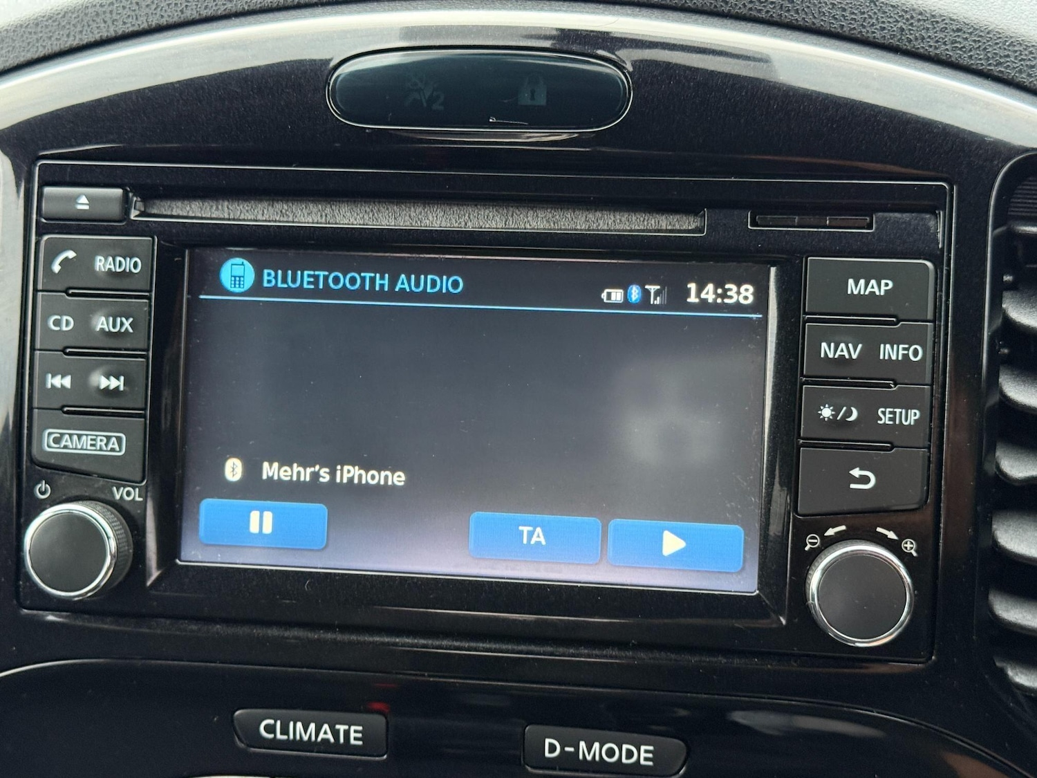 Used Nissan Juke 2014 for sale - 76688510: Photo 8