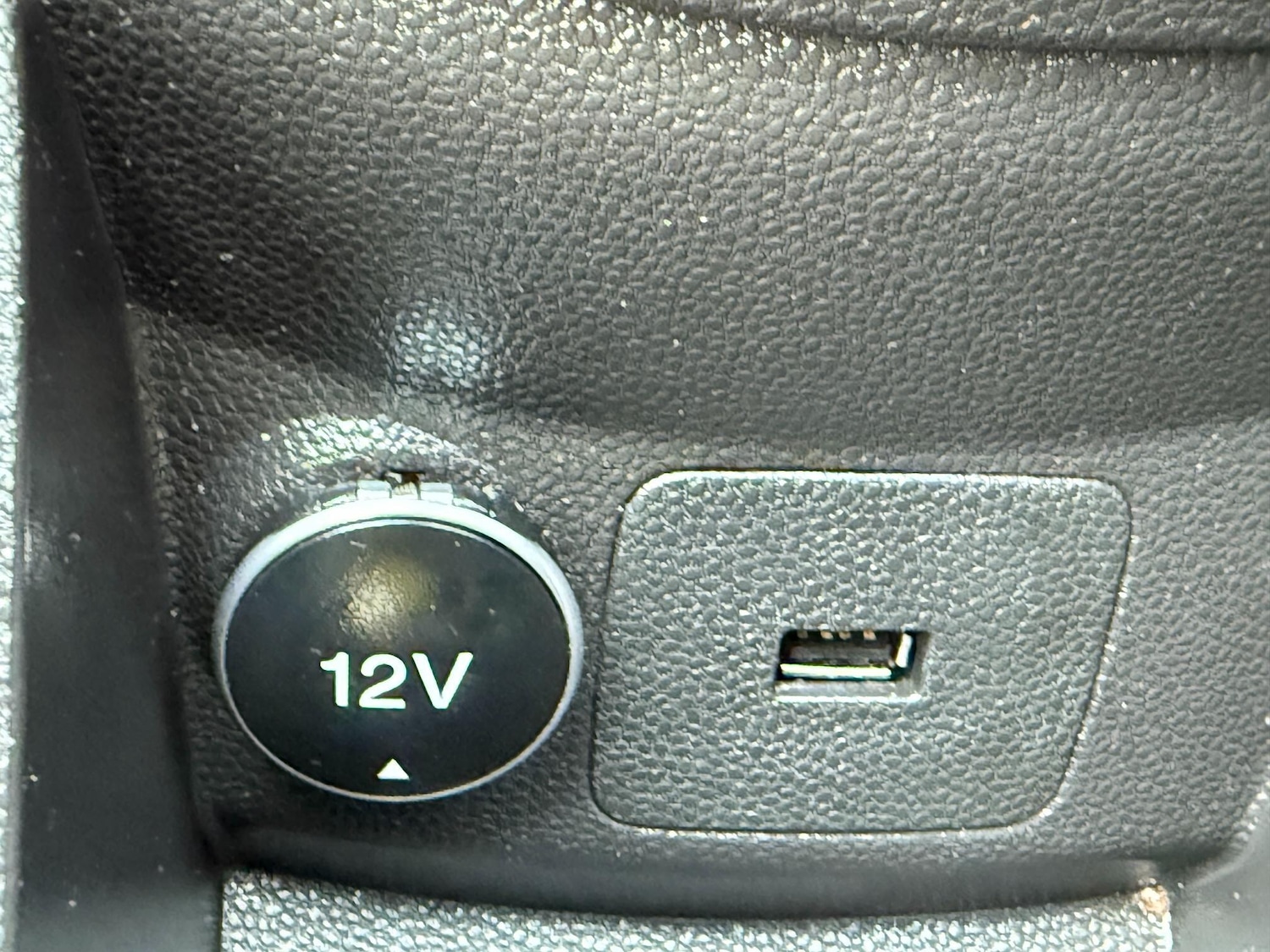 Used Ford Fiesta 2016 for sale - 76549241: Photo 17