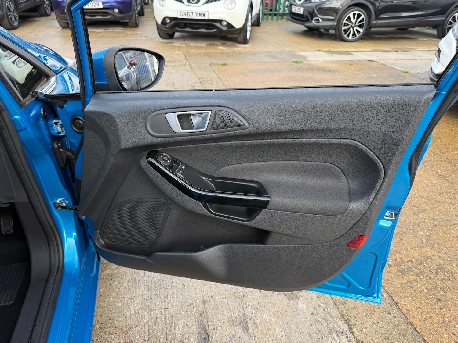 Used Ford Fiesta 2016 for sale - 76549241: Photo 35