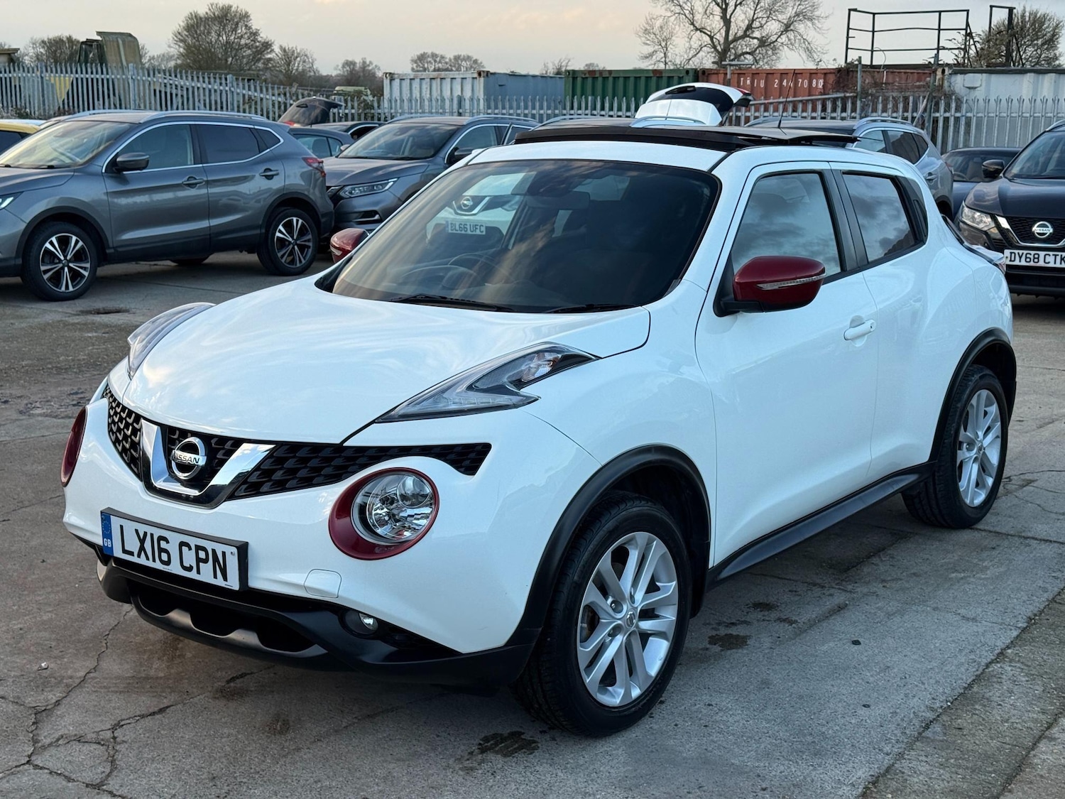 Used Nissan Juke 2016 for sale - 77101670: Photo 27