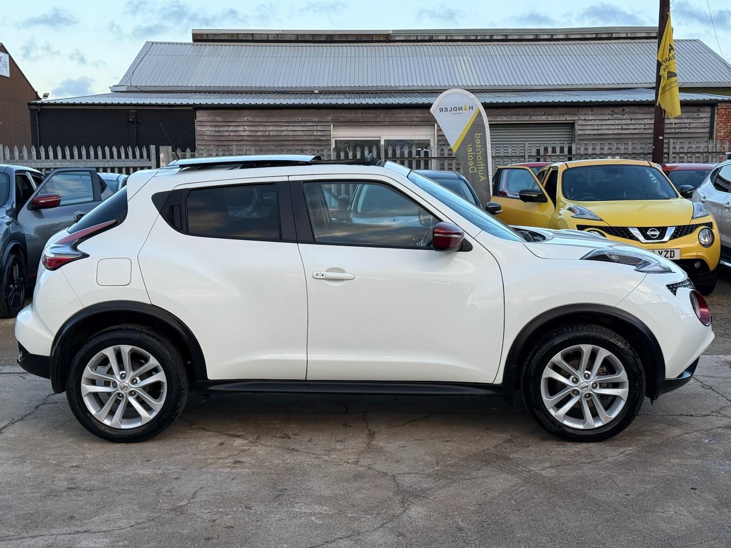 Used Nissan Juke 2016 for sale - 77101670: Photo 28