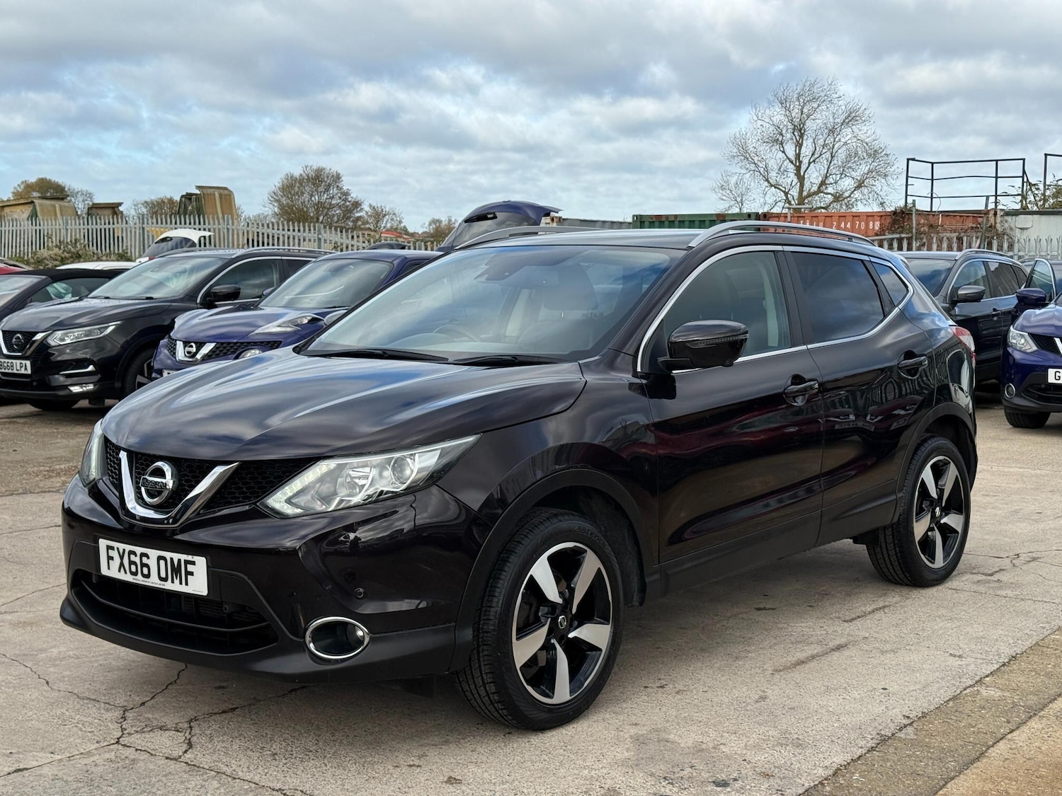 Used Nissan Qashqai 2016 for sale - 76514496: Photo 20