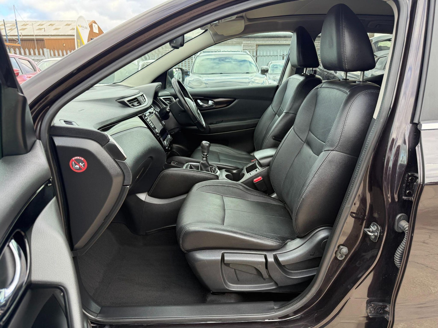 Used Nissan Qashqai 2016 for sale - 76514496: Photo 35