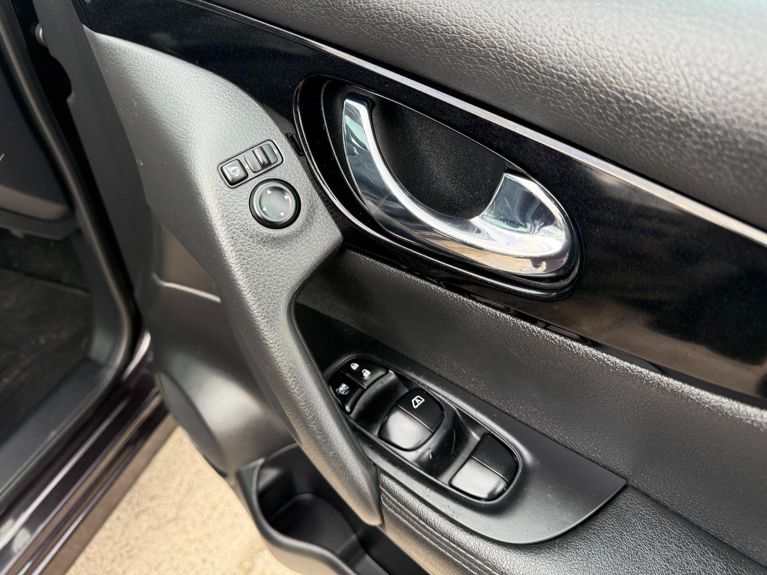 Used Nissan Qashqai 2016 for sale - 76514496: Photo 56