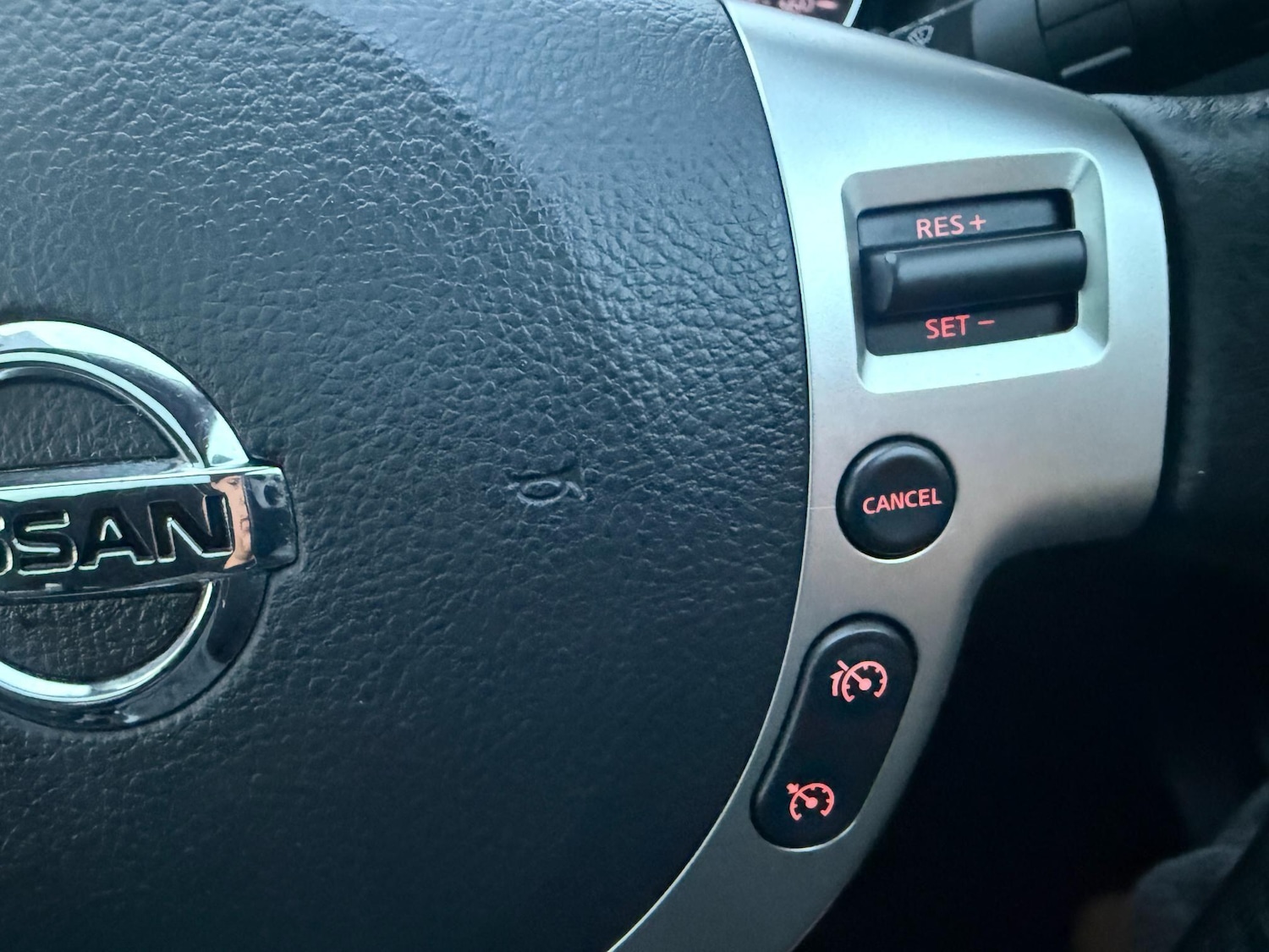 Used Nissan Qashqai 2012 for sale - 77101954: Photo 13