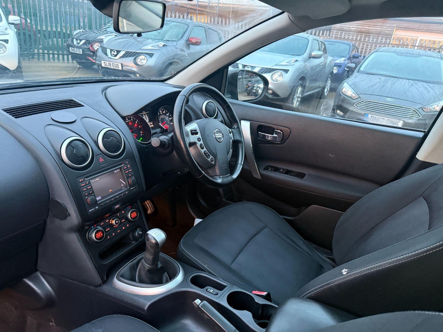 Used Nissan Qashqai 2012 for sale - 77101954: Photo 26