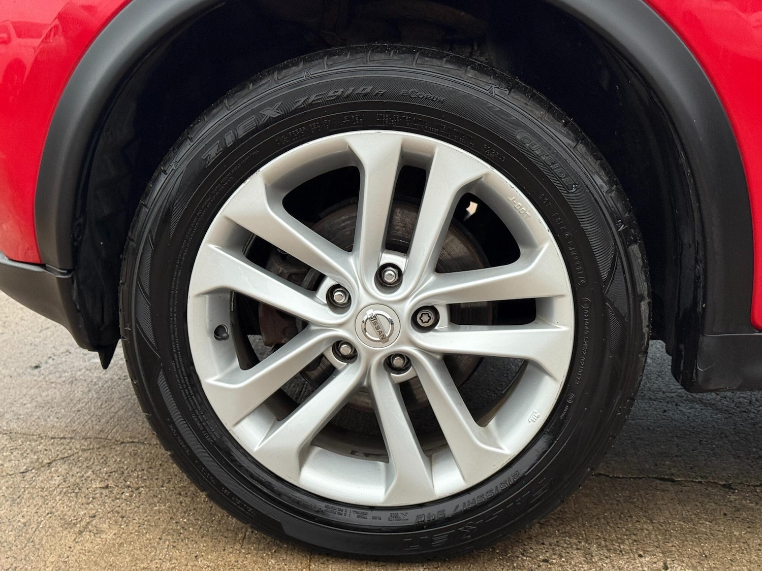 Used Nissan Juke 2017 for sale - 76743600: Photo 35