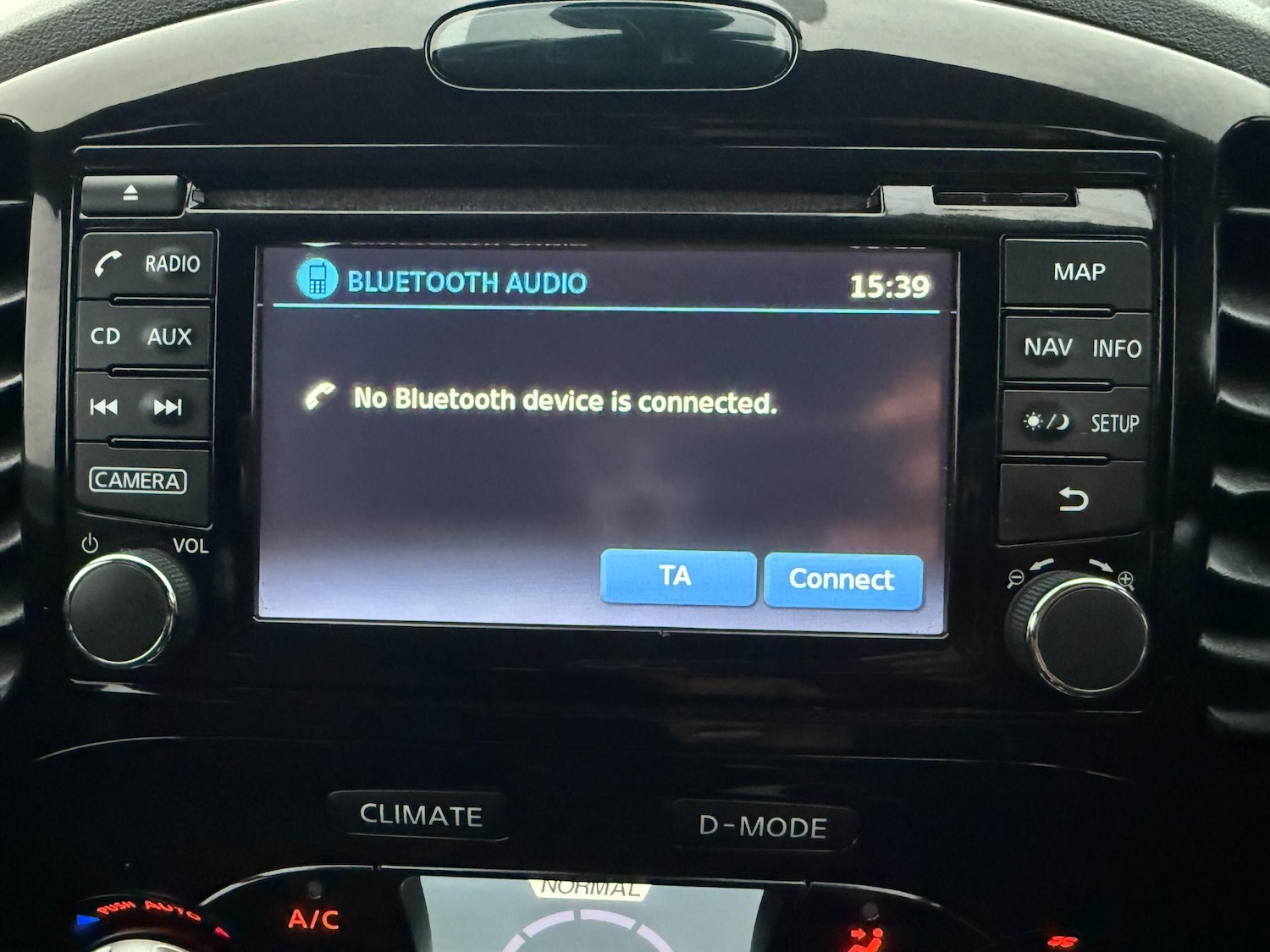 Used Nissan Juke 2017 for sale - 76743600: Photo 6