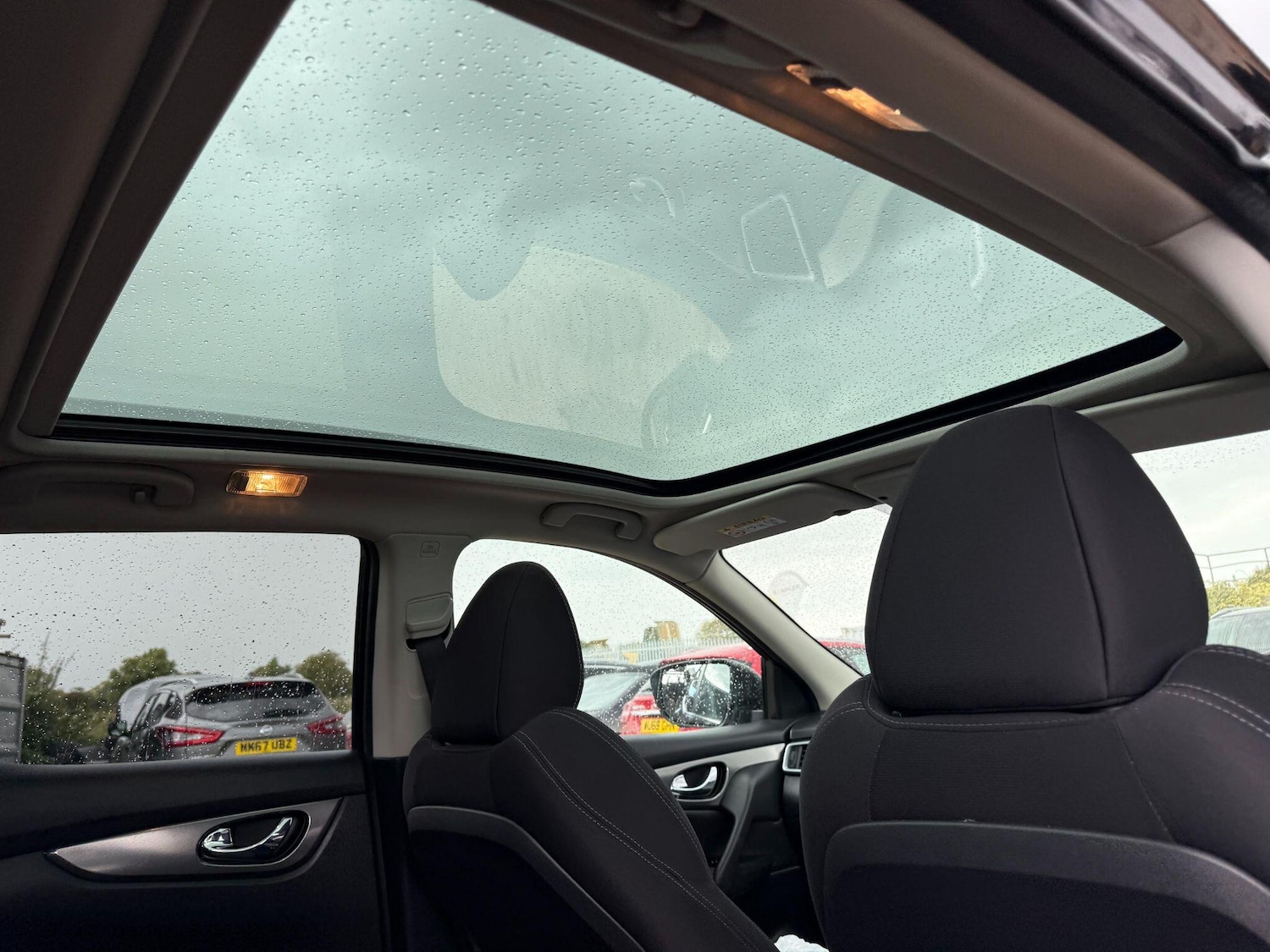 Used Nissan Qashqai 2018 for sale - 77102023: Photo 5