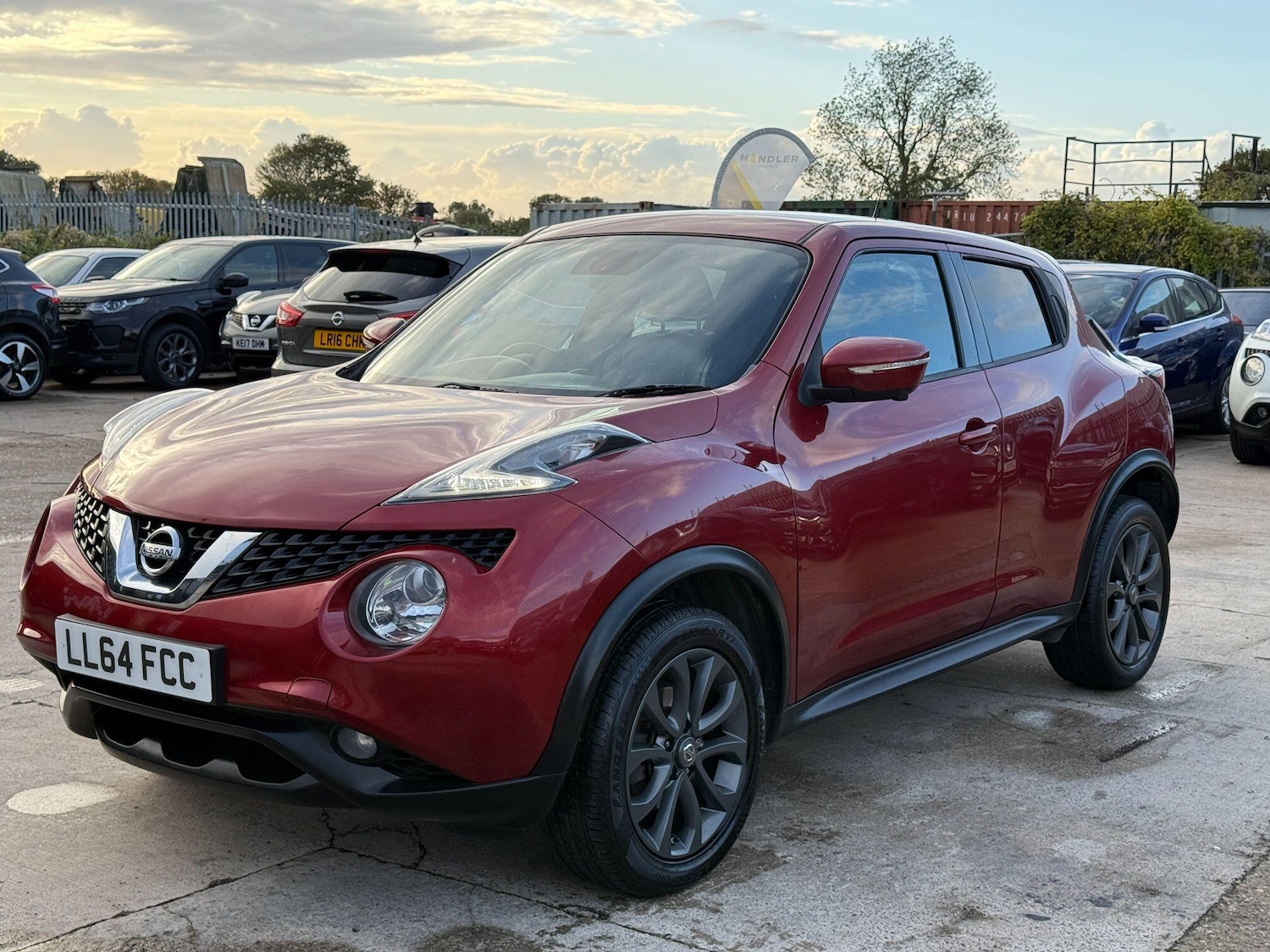 Used Nissan Juke 2014 for sale - 76714459: Photo 17