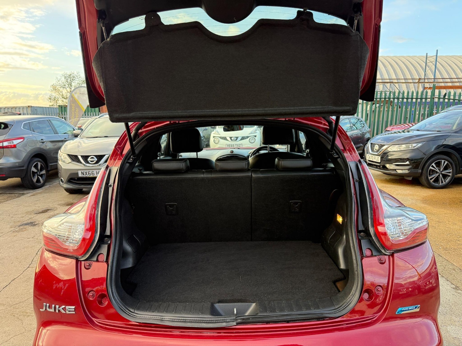 Used Nissan Juke 2014 for sale - 76714459: Photo 36