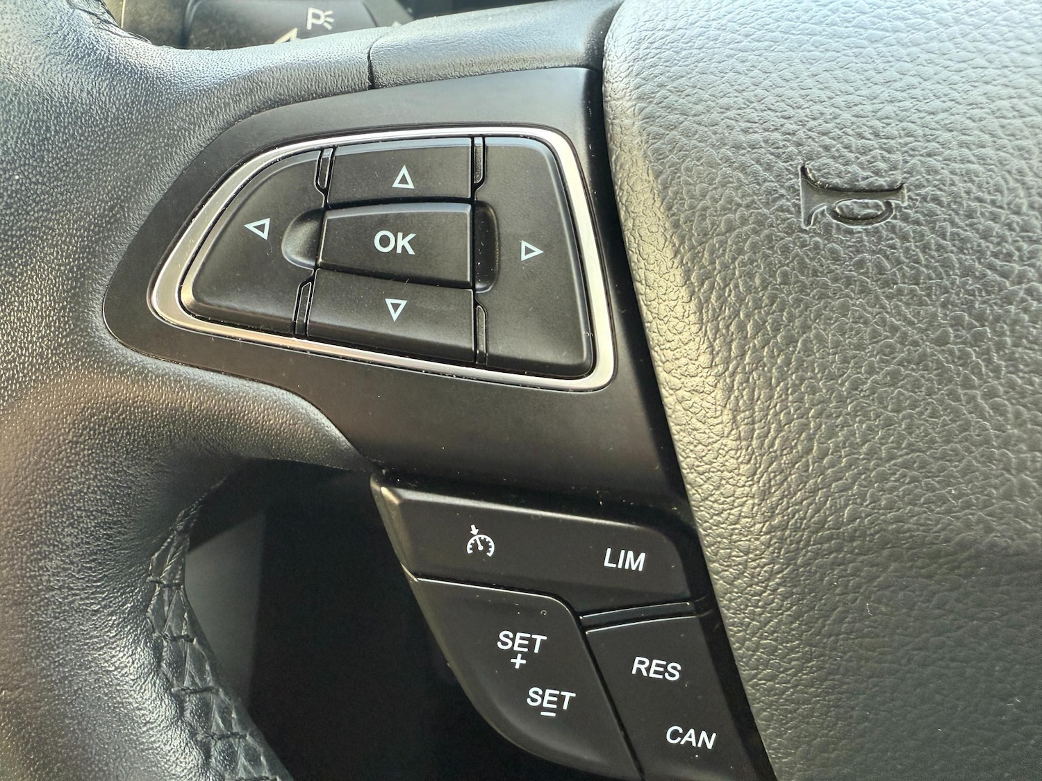 Used Ford Focus 2017 for sale - 76899200: Photo 12