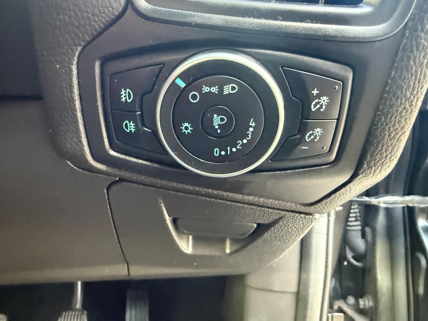 Used Ford Focus 2017 for sale - 76899200: Photo 18