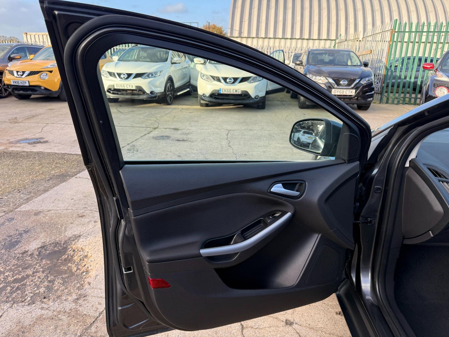 Used Ford Focus 2017 for sale - 76899200: Photo 37