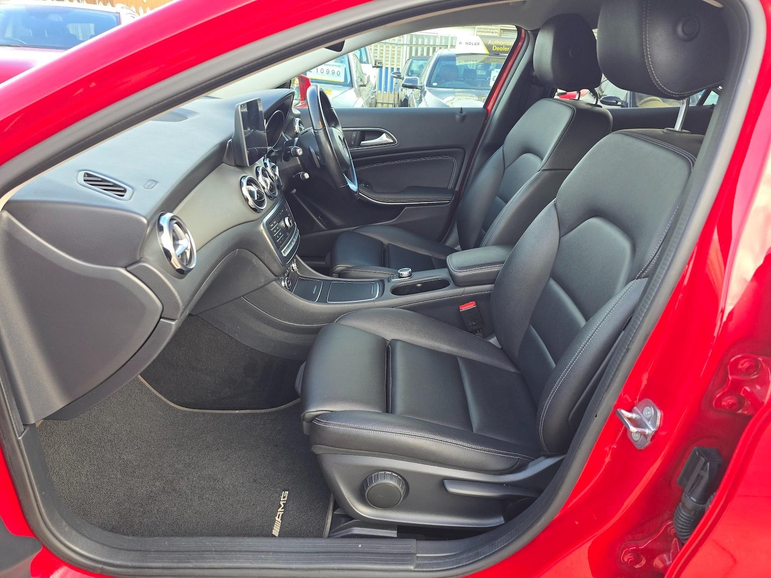 Used Mercedes-Benz GLA 2018 for sale - 76514507: Photo 48