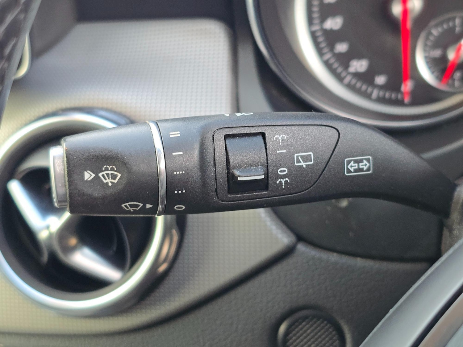 Used Mercedes-Benz GLA 2018 for sale - 76514507: Photo 68