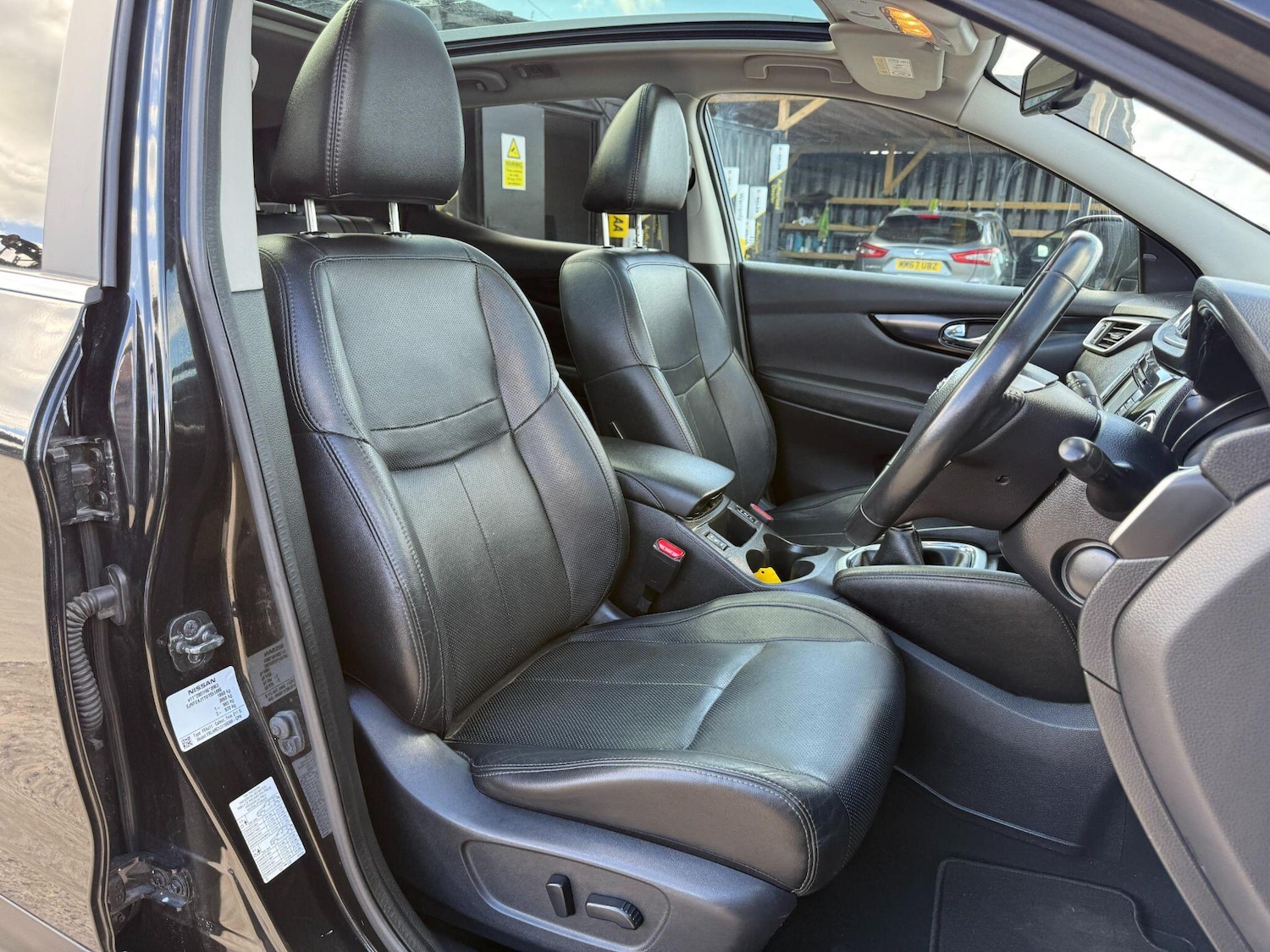 Used Nissan Qashqai 2016 for sale - 76514518: Photo 25