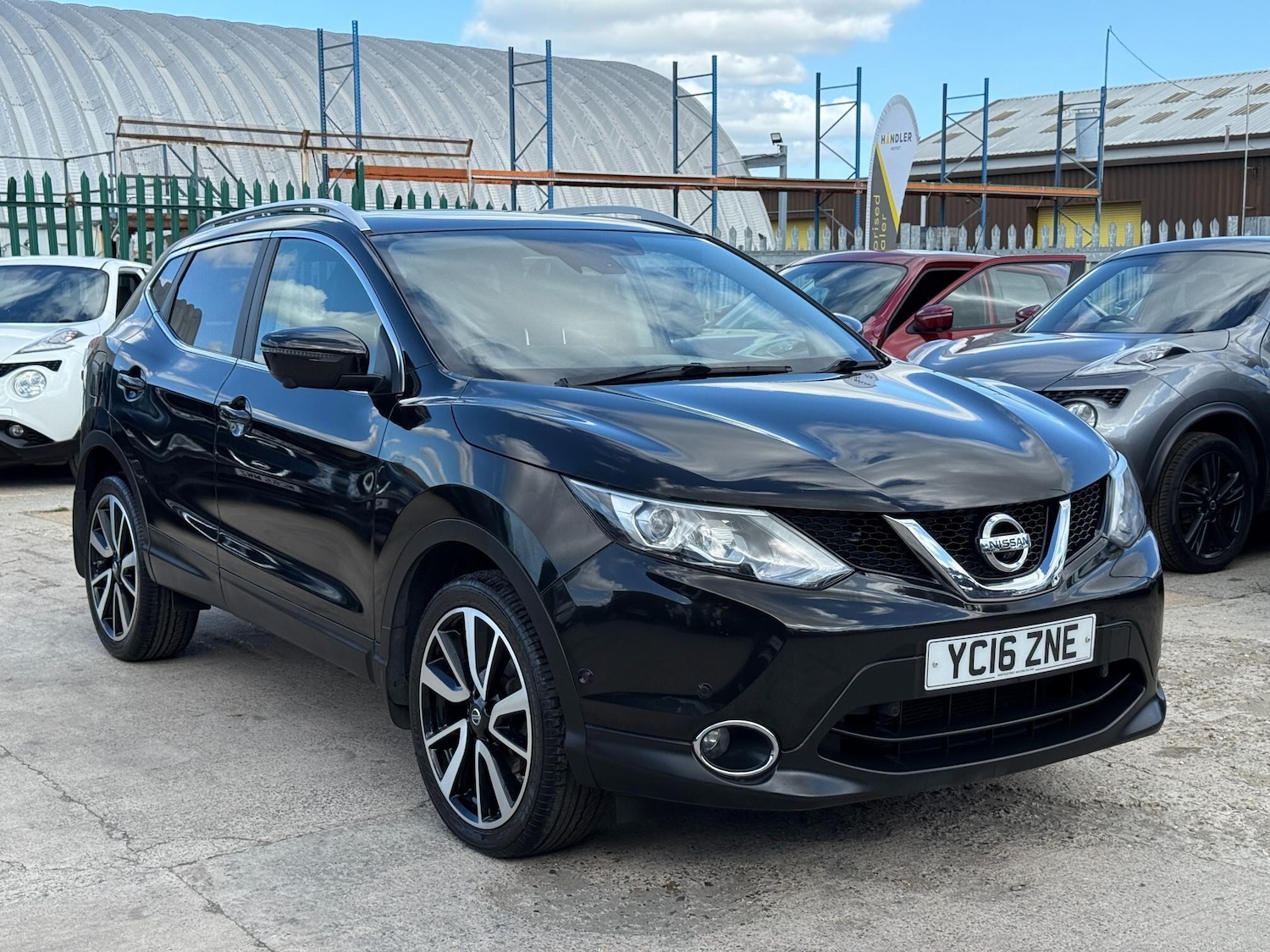Used Nissan Qashqai 2016 for sale - 76514518: Photo 26