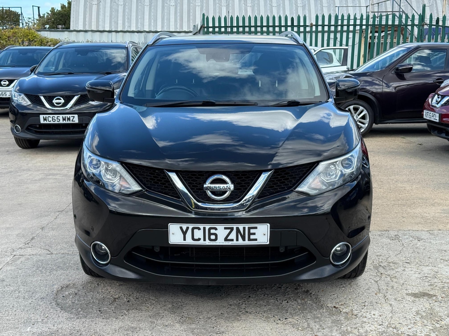 Used Nissan Qashqai 2016 for sale - 76514518: Photo 27