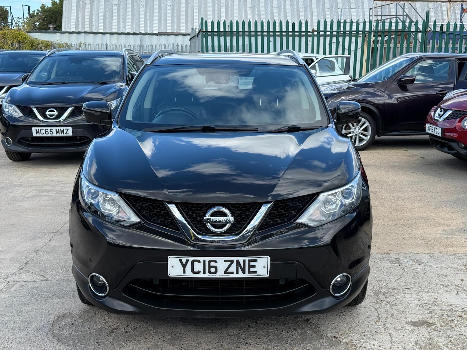 Used Nissan Qashqai 2016 for sale - 76514518: Photo 28