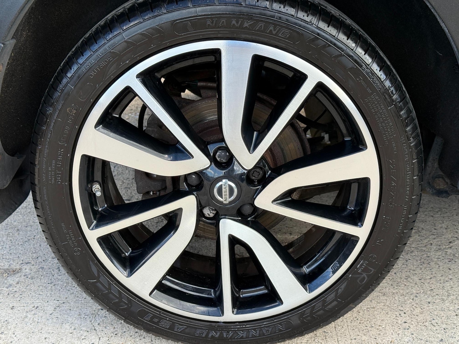 Used Nissan Qashqai 2016 for sale - 76514518: Photo 32