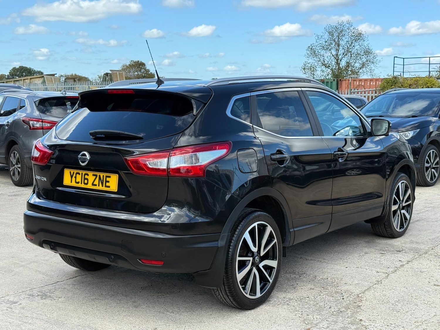 Used Nissan Qashqai 2016 for sale - 76514518: Photo 37