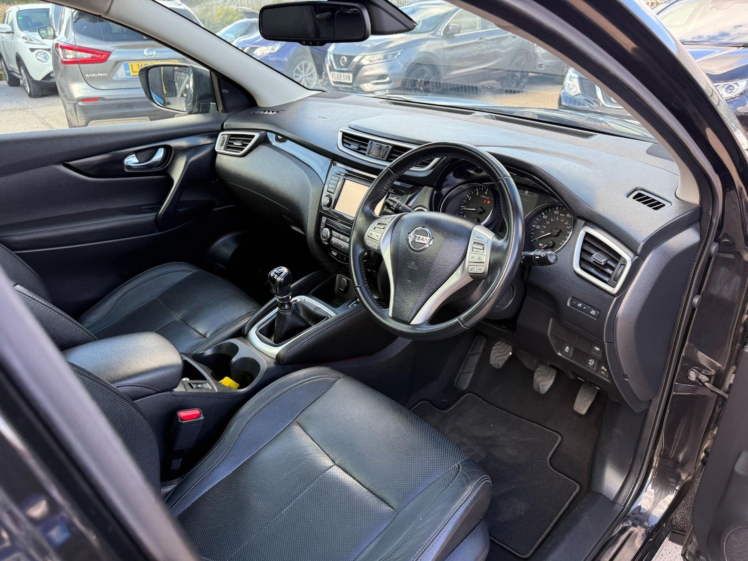 Used Nissan Qashqai 2016 for sale - 76514518: Photo 51