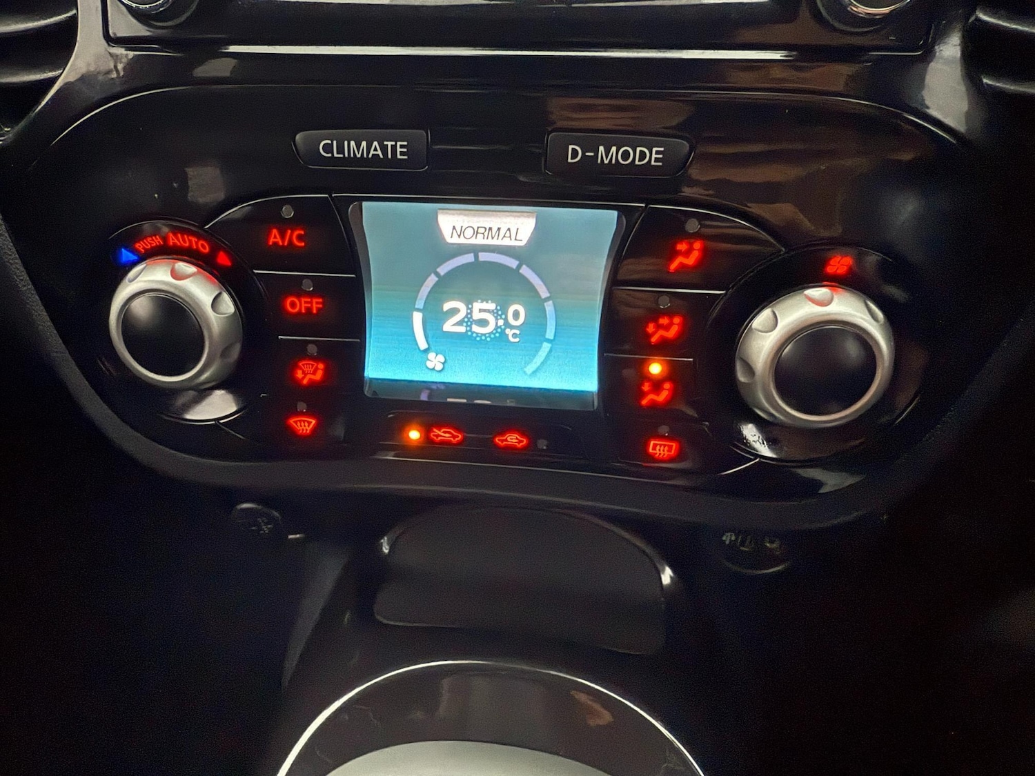 Used Nissan Juke 2017 for sale - 77101773: Photo 11