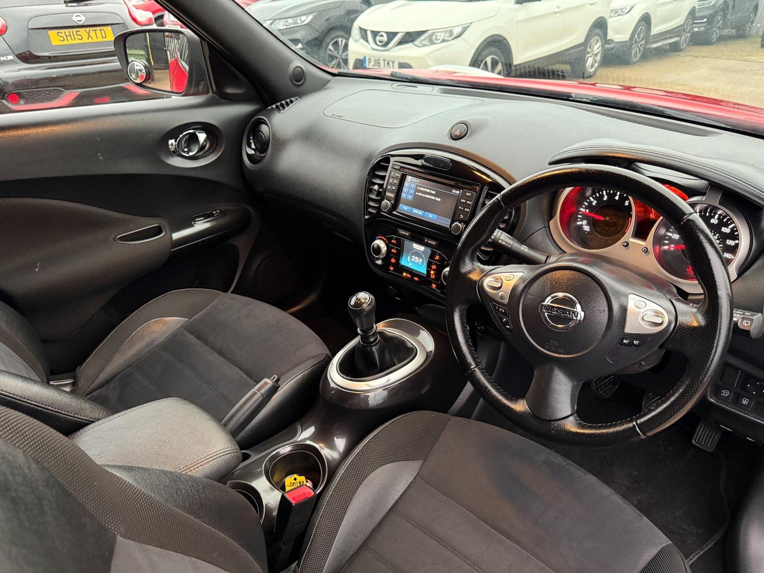 Used Nissan Juke 2017 for sale - 77101773: Photo 46