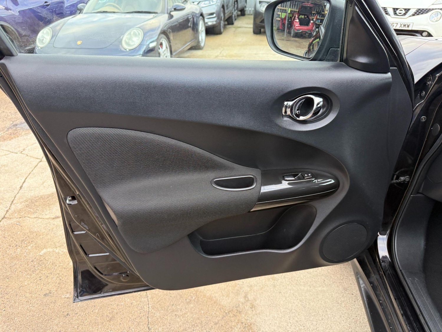 Used Nissan Juke 2016 for sale - 76522131: Photo 35